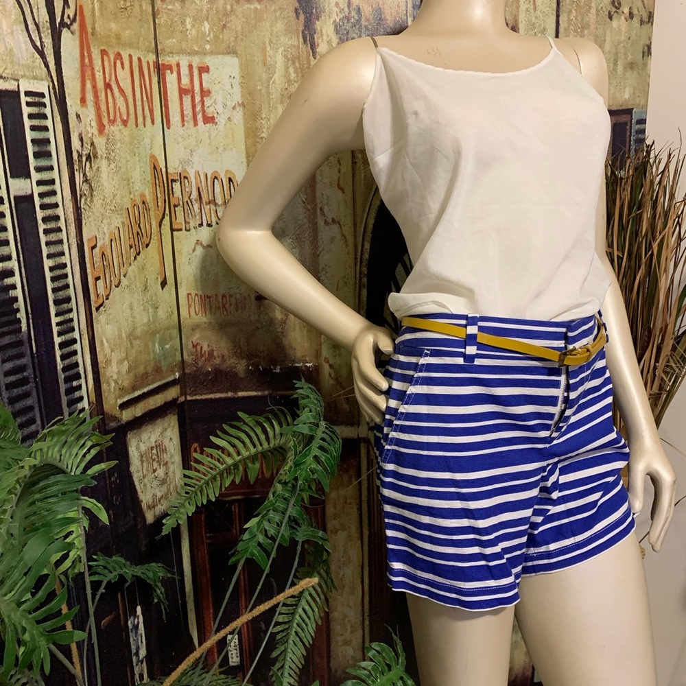 Royal blue Tommy Hilfiger shorts for woman